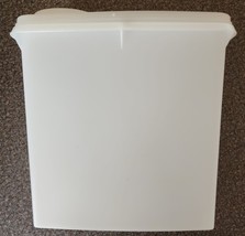 Vintage 1970&#39;s Tupperware Cereal Keeper ~ 13 Cup Dry Good Storage Contai... - $35.00
