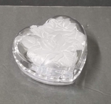 Heart Frosted Glass Candy Dish Home Beautiful Rose Pearls Crystal Trinket 1990s - £9.39 GBP