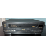 Singer VCR (VCR330) w/ Remote - Powers On - Tape Stuck in Deck - €21,23 EUR
