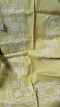  &quot;&quot;GOLD - FLOCKED TABLECLOTH&quot;&quot; - VINTAGE WITH ORIGINAL TAG - NEVER USED ... - $18.89