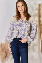 Hailey &amp; Co Full Size Lace Detail Printed Blouse - £25.45 GBP