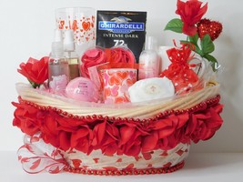 Gift Basket, Mother's Day Spa Gift Basket, Spa Gift Basket, Valentine's Basket - $92.95