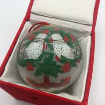 Brilliant &quot;2 Turtle Doves&quot; Inside Painted Glass Ornament in Red Fabric Box - £11.95 GBP