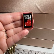 Love &amp; Logic Red Enamel Pin - €6,71 EUR