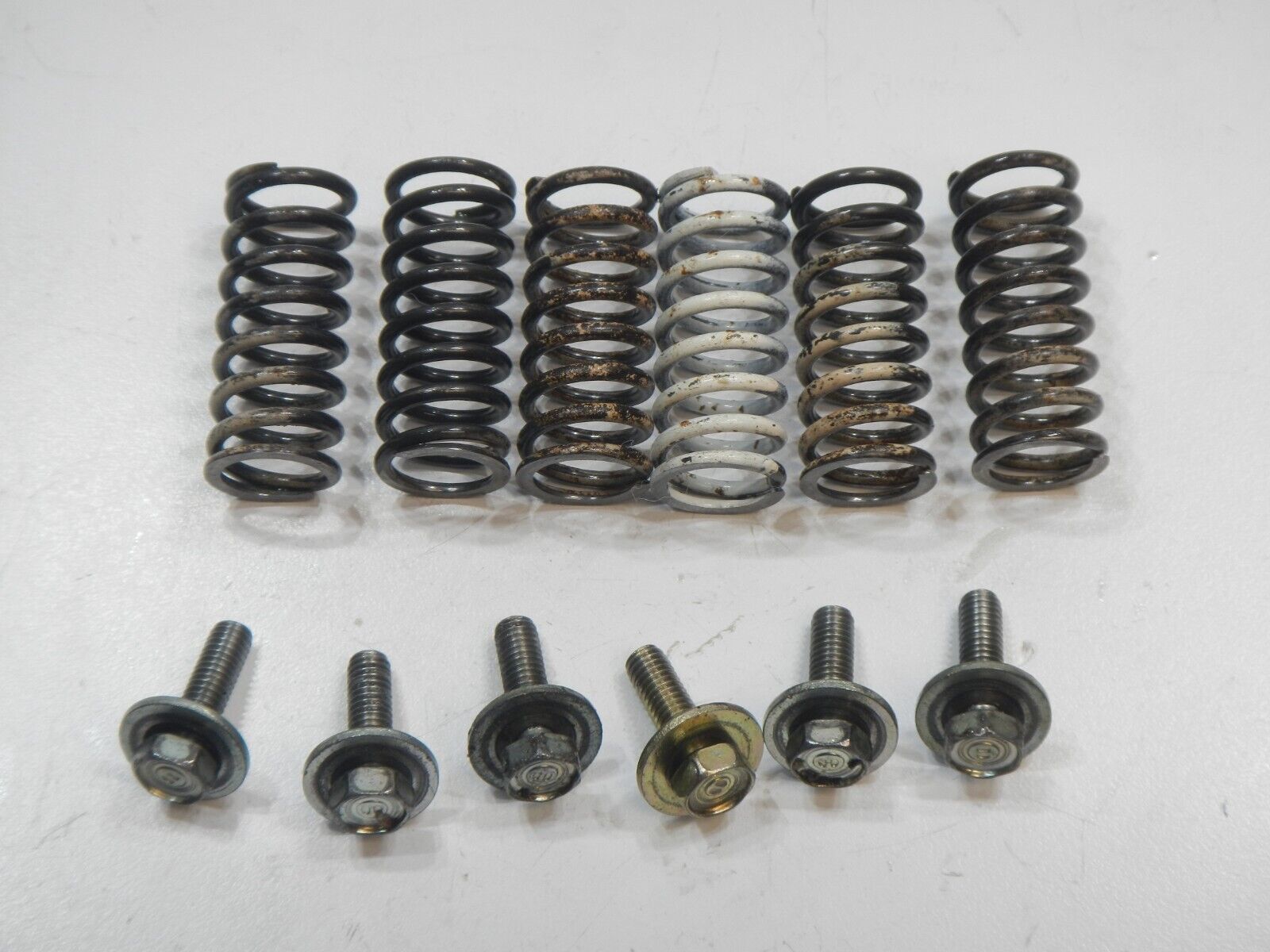 Clutch basket spring bolts 1984 Honda CR250R CR250 - $22.56