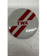 TWA AIR LINES / Vintage Flight Attendant Advertising Promo Button Pinback - $108.23 MXN