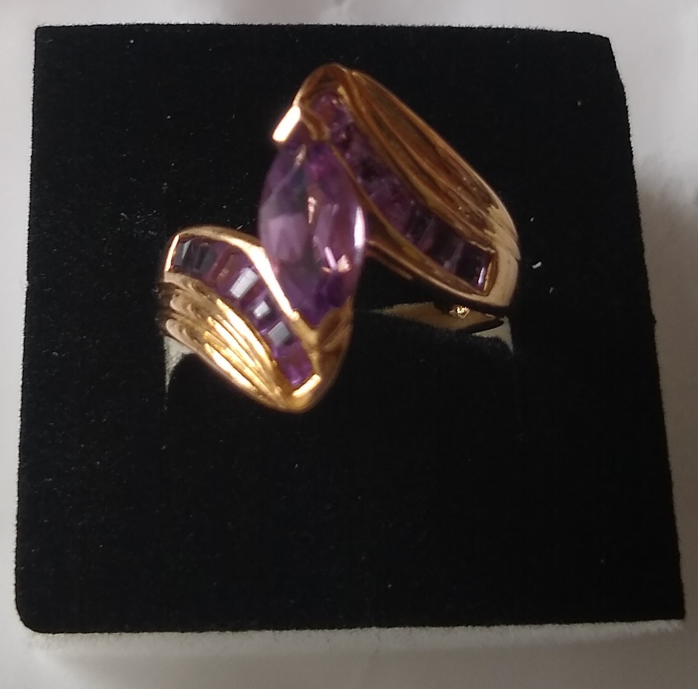 10K Yellow Gold Purple Amethyst Marquise Solitaire & Baguette Ring, Size 6.75 - $125.00