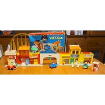 Vintage fisher price play family village 997 - £112.37 GBP