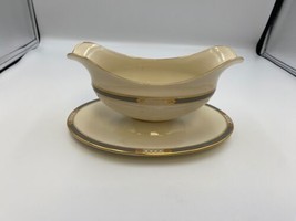 Lenox Bone China Presidential MCKINLEY Gravy Boat with Attached Plate - £94.89 GBP