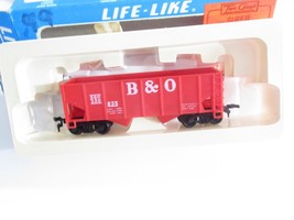 HO TRAINS VINTAGE LIFE-LIKE B &amp; O HOPPER- LATCH COUPLERS- NEW IN THE BOX... - $3.75