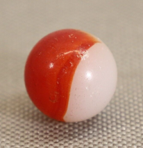 Vintage Akro Agate Hero Patch Shooter Marble Orange White 13/16in Diam - £12.90 GBP