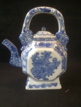 Ancien Porcelaine Chinois Teapot. Marquée Bas - £39.33 GBP