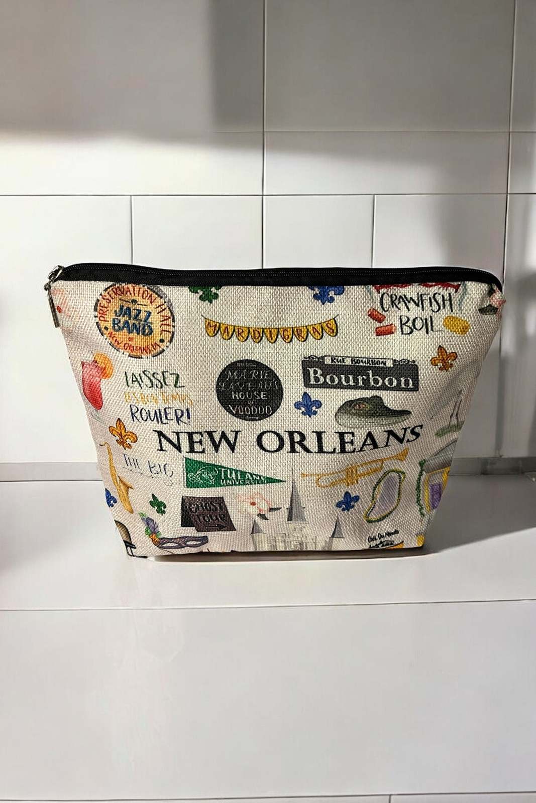 Chic New Orleans Themed Cosmetic Zipper Pouch Bag - Perfect for Travel and Vacat