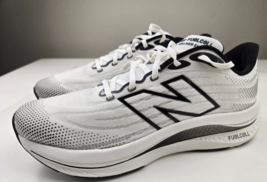 New Balance Men&#39;s FuelCell Walker Elite V1 Walking Shoe, 11.5  D - $1,836.18 MXN