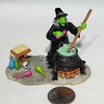 Lemax Spooky Town The Witch&#39;s Cauldron #42840 3.25&quot; x 2.5&quot; EUC Retired - £13.54 GBP