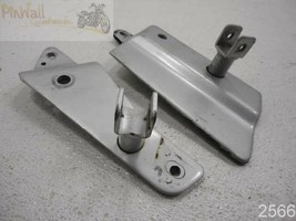 88-22 Yamaha XV250 Footpeg Bracket Passenger Right Left Virago V-Star Route 66 - £8.13 GBP