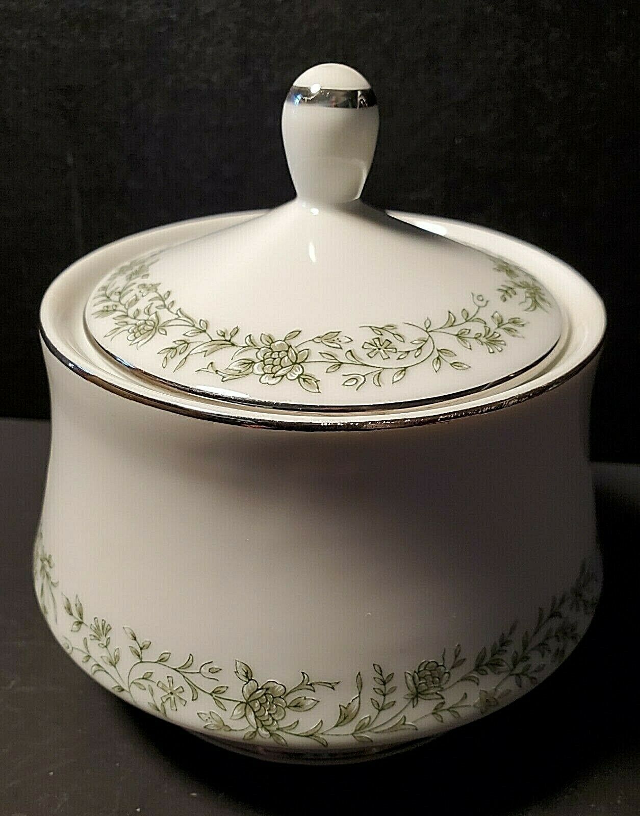 MIKASA FINE CHINA SUGAR BOWL G 9059 JAPAN - $11.30