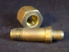 SOLID BRASS GAS REGULATOR INLET FITTING 5/8&quot; female threads 1/2&quot; male th... - £3.11 GBP