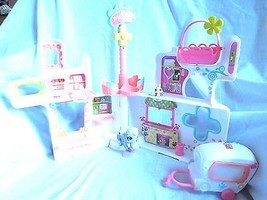 Littlest Pet Shop Rescue Tails Center Playset With Pets Ambulance &amp; Acce... - £51.75 GBP