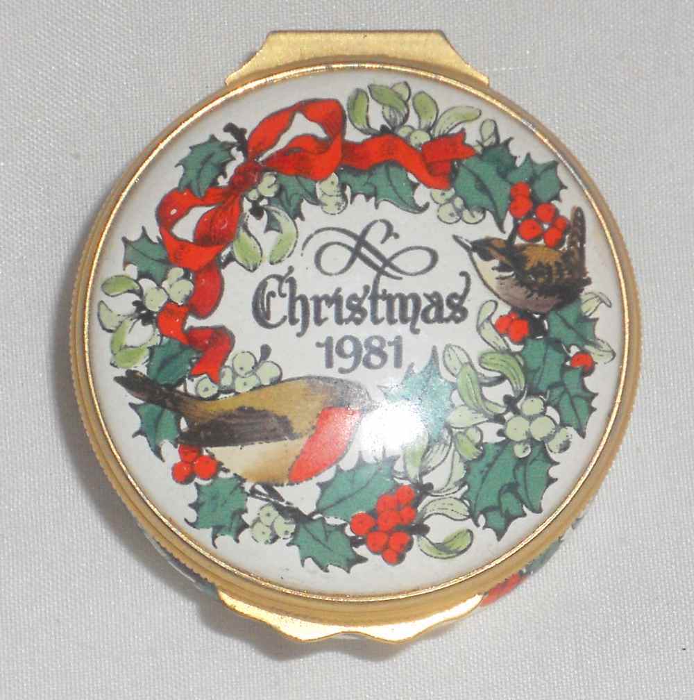 Primary image for Halcyon Days Enamels England Christmas 1981 Round Box Birds Holly Berries Ribbon
