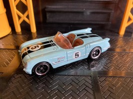 Hot Wheels Vintage Racing Club 1955 Corvette - £9.32 GBP