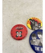 VTG The Beatles Pins Lot Of 7 Pins 1960’s I Needed Help Band Pins - £77.58 GBP