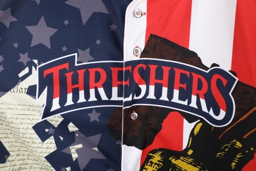 Wilson Mens 48 Game Issue July 4th Clearwater Threshers Baseball Jersey #37 Item image 6