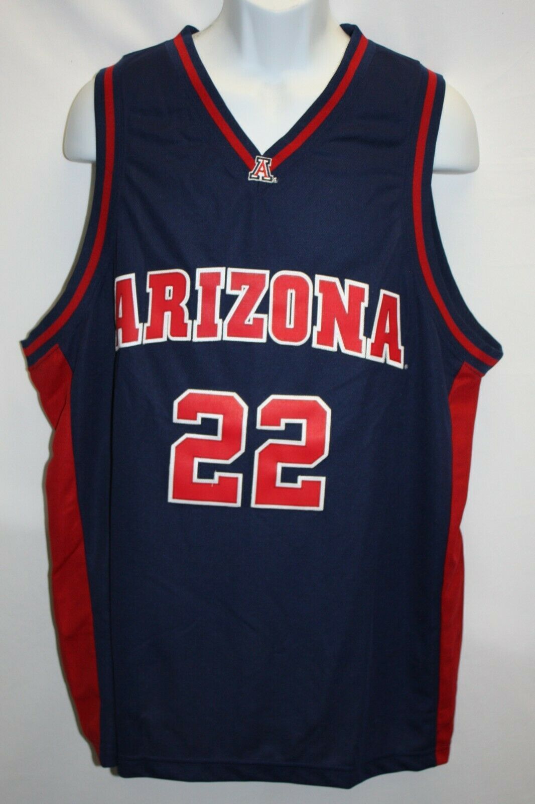 Primary image for Vintage Footlocker NCAA Arizona Wildcats Stitched Basketball Jersey #22 Sz XL