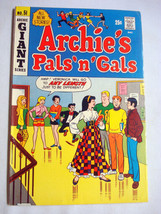 Archie&#39;s Pals &#39;n&#39; Gals #51 1969 Archie Comics VG+Short Skirts/Long Skirts Cover - £6.31 GBP