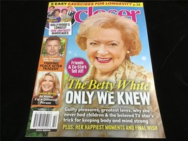 Closer Magazine October 16. 2023 The Betty White Only We Knew Vanna White - £7.10 GBP