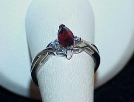 10K .20Ct Marquise Garnet Solitaire 2 Diamond Ring Band White Gold Size 6 Vintg - £224.50 GBP