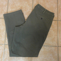 Dockers Classic Fit Gray Flat Front Pants Mens Size W 40 x L 34 (Actual W40xL32) - £11.18 GBP