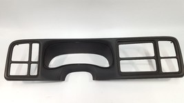 Radio Cluster Bezel Trim OEM 2002 Chevrolet Tahoe  - $20.21