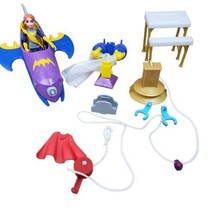 DC Super Hero Girls 6&quot; Batgirl Action Doll and Jet Batwing Plane and extras 2016 - £14.51 GBP