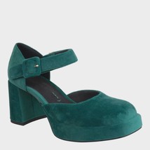 Naked Feet women&#39;s estonia heeled clog in Emerald - £65.78 GBP