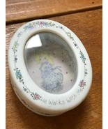 Estate Enesco Precious Moments HE WALKS WITH ME Little Girl Oval Porcela... - £6.78 GBP