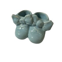 Vintage 1940&#39;s McCoy Gloss Blue Baby Booties Bows Ceramic Planter - $10.76