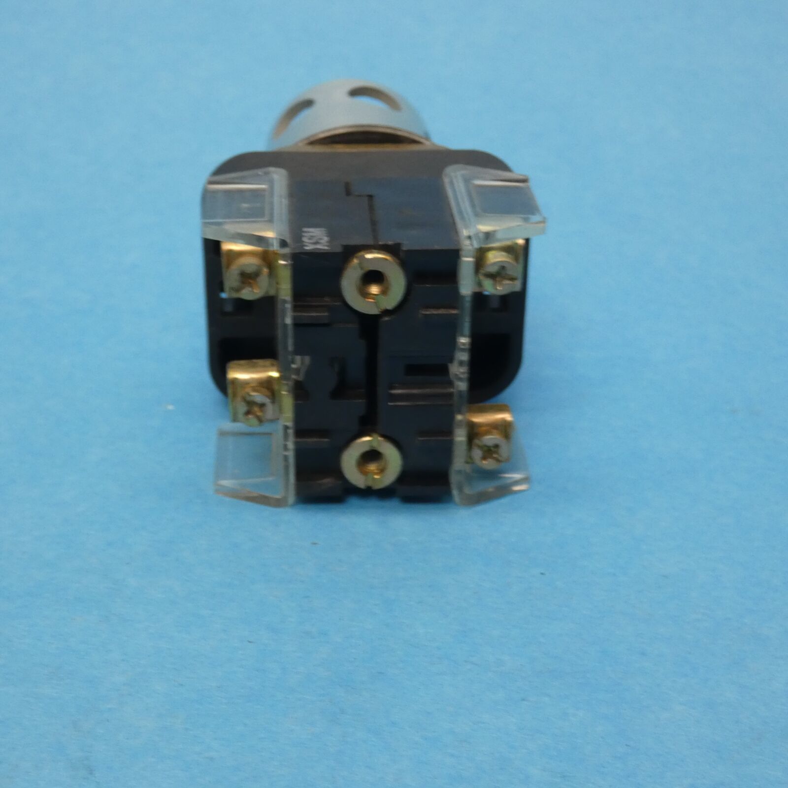 Allen Bradley 800T-QA24GD1 30.5 MM Illuminated Push Button Green 24VAC/DC 1 NO Item image 5