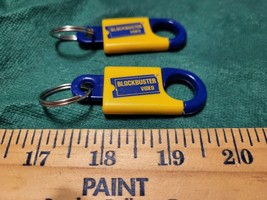 Lot Of 2 Vintage Blockbuster Video Plastic Key Ring Key Chain New! Free Shipping - £8.68 GBP