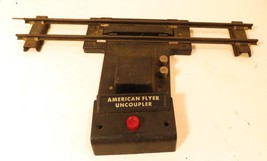 AMERICAN FLYER POST-WAR OPERATING UNCOUPLING TRACK - WORKS OK - S31PP - $9.45