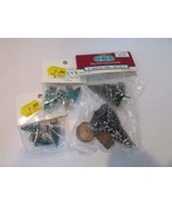 LEMAX 14004 VILLAGE ACCESSORY 4&quot; BRISTLE TREES SET OF 2 PLUS 6 1-1/2&quot; TR... - $165.48 MXN