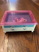 Rayer 2002 Mattel Barbie dollhouse living room coffee table with magazin... - $23.76