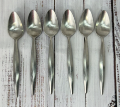 Gourmet Setting STEELGRASS Stainless Flatware Soup Spoon - Lot Of 6 Spoons - £14.13 GBP