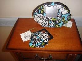 Vera Bradley Island Blooms Mirror Cosmetic And Magnifier - £29.25 GBP