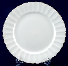 Shelley Fine Bone China Ribbed White Lunch Plate with Gold Trim England - £6.68 GBP