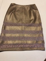 Beverly Mehl Women&#39;s Skirt Gold Leather Pencil Skirt Lace Detail Skirt Size 2 - £39.56 GBP