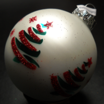 Bronners Christmas Wonderland Christmas Ornament Silver Bulb Stylized Trees Box - £7.16 GBP
