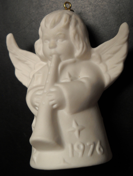 Goebel 1976 Annual Christmas Tree Ornament West Germany Angel with Flute Boxed - $12.99