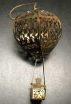 Gold 'N Brass Christmas Ornament 1983 SNP Santa In Hot Air Balloon Hong Kong Box - $10.99