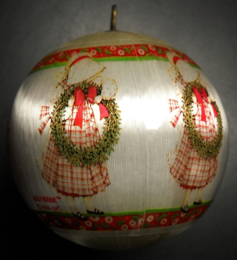 WWA Christmas Ornament 1981 Holly Hobbie Daughter Designers Collection Satin Box - $10.99